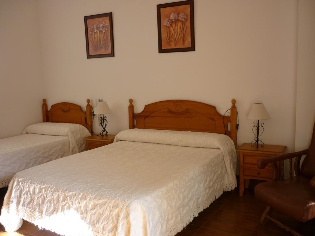 Hotel Las Flores Tolox Phòng bức ảnh