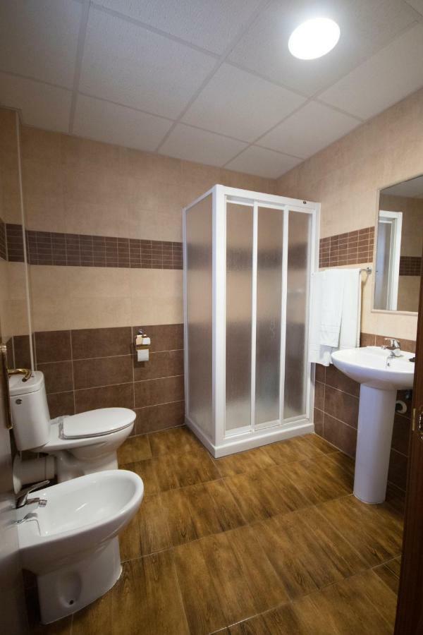 Hotel Las Flores Tolox Ngoại thất bức ảnh