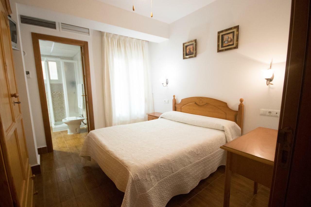 Hotel Las Flores Tolox Ngoại thất bức ảnh