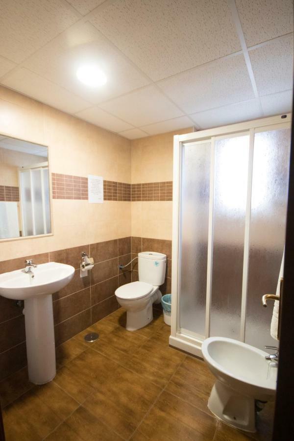Hotel Las Flores Tolox Ngoại thất bức ảnh